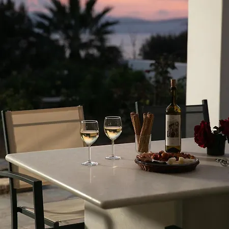 Дом отдыха Sunset House With Two Bedrooms Стелида